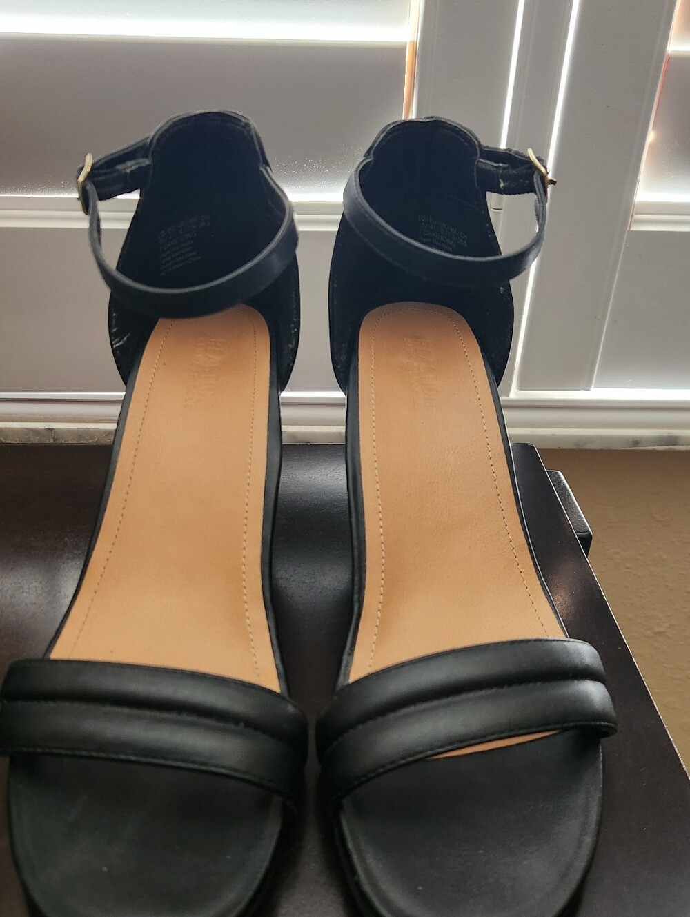 Reaction Kenneth Cole Black Ankle-Strap Heeled Sandals